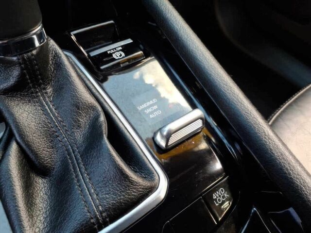 Красный Джип Компас, объемом двигателя 2.4 л и пробегом 10 тыс. км за 15200 $, фото 8 на Automoto.ua