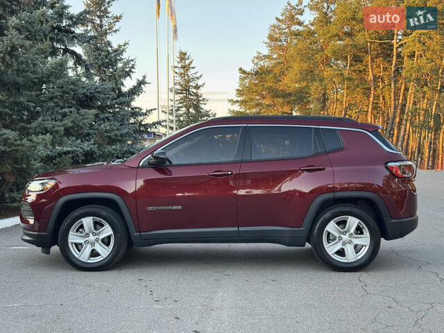 Червоний Джип Compass, об'ємом двигуна 2.4 л та пробігом 141 тис. км за 18300 $, фото 6 на Automoto.ua