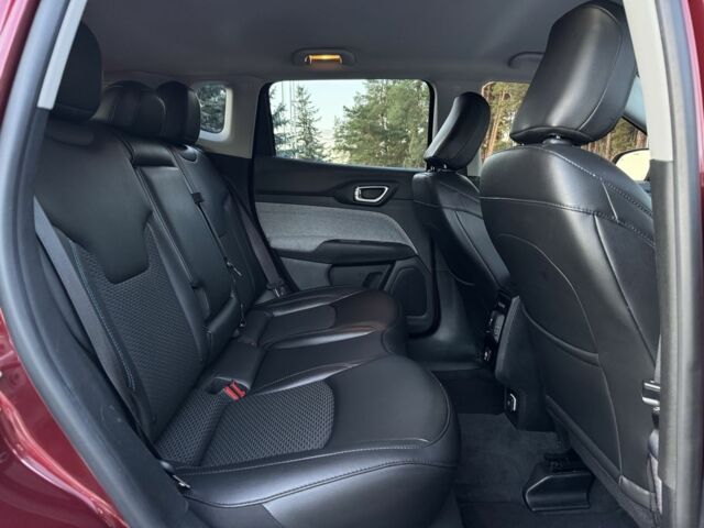 Червоний Джип Compass, об'ємом двигуна 2.4 л та пробігом 141 тис. км за 18300 $, фото 23 на Automoto.ua