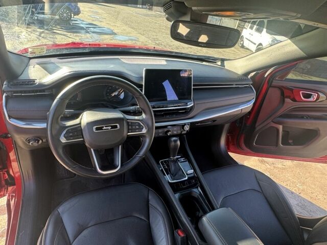 Червоний Джип Compass, об'ємом двигуна 2.4 л та пробігом 70 тис. км за 20000 $, фото 7 на Automoto.ua