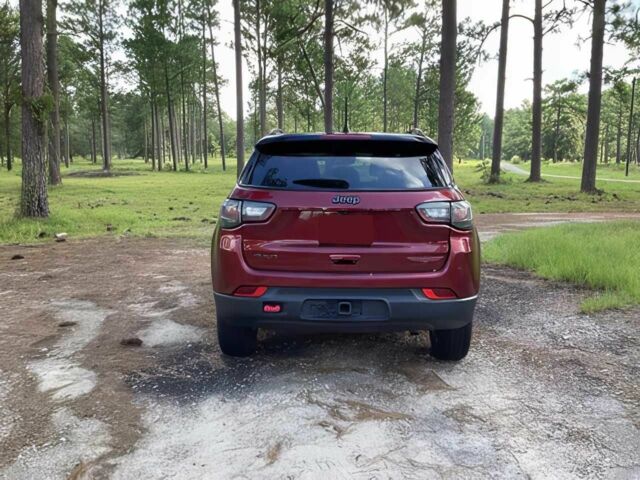 Красный Джип Компас, объемом двигателя 2.4 л и пробегом 15 тыс. км за 12000 $, фото 3 на Automoto.ua