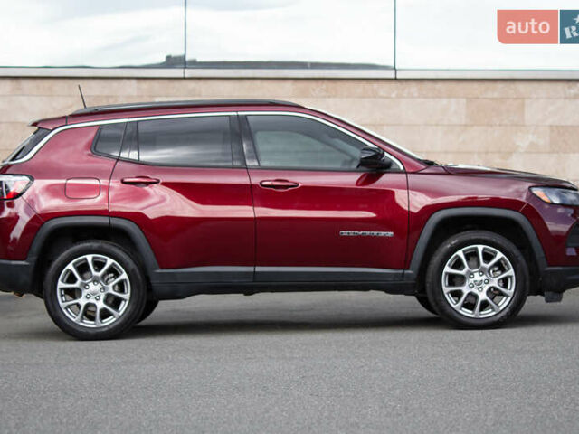 Червоний Джип Compass, об'ємом двигуна 2.36 л та пробігом 117 тис. км за 19800 $, фото 2 на Automoto.ua