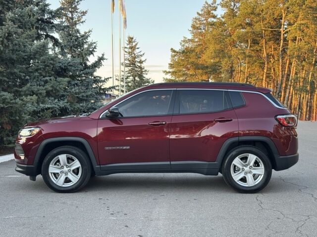 Червоний Джип Compass, об'ємом двигуна 2.4 л та пробігом 141 тис. км за 18300 $, фото 6 на Automoto.ua