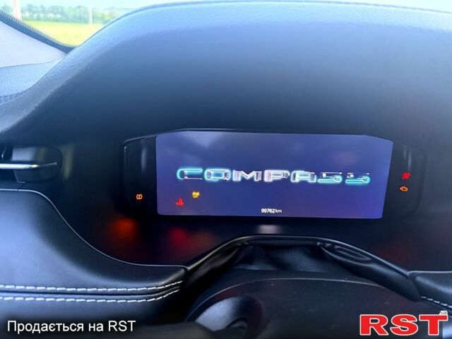 Червоний Джип Compass, об'ємом двигуна 2.4 л та пробігом 99 тис. км за 21500 $, фото 10 на Automoto.ua