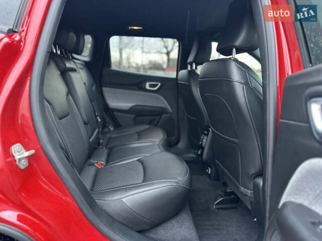 Красный Джип Компас, объемом двигателя 2 л и пробегом 30 тыс. км за 18600 $, фото 30 на Automoto.ua