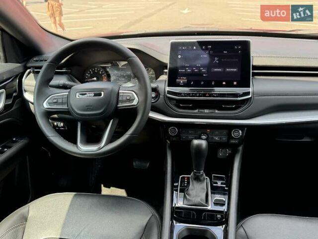 Червоний Джип Compass, об'ємом двигуна 2 л та пробігом 57 тис. км за 21900 $, фото 17 на Automoto.ua