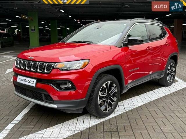 Червоний Джип Compass, об'ємом двигуна 2 л та пробігом 22 тис. км за 21990 $, фото 2 на Automoto.ua