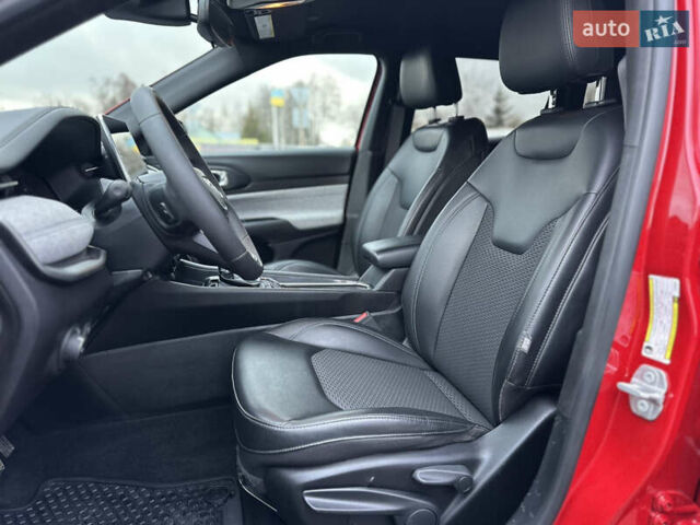 Красный Джип Компас, объемом двигателя 2 л и пробегом 30 тыс. км за 18600 $, фото 27 на Automoto.ua