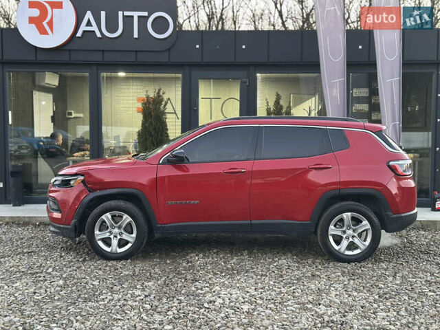 Красный Джип Компас, объемом двигателя 2 л и пробегом 129 тыс. км за 13999 $, фото 1 на Automoto.ua