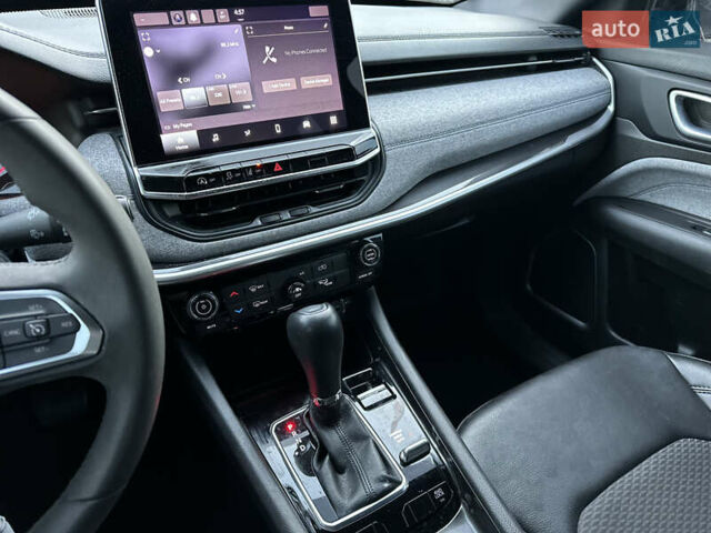 Красный Джип Компас, объемом двигателя 2 л и пробегом 129 тыс. км за 13999 $, фото 13 на Automoto.ua