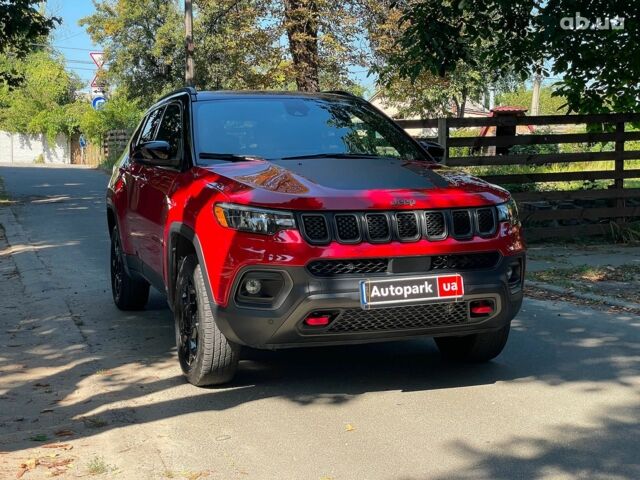 Красный Джип Компас, объемом двигателя 2 л и пробегом 22 тыс. км за 27290 $, фото 4 на Automoto.ua