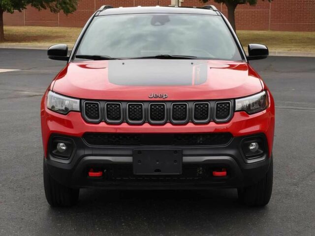 Червоний Джип Compass, об'ємом двигуна 2 л та пробігом 13 тис. км за 5100 $, фото 1 на Automoto.ua