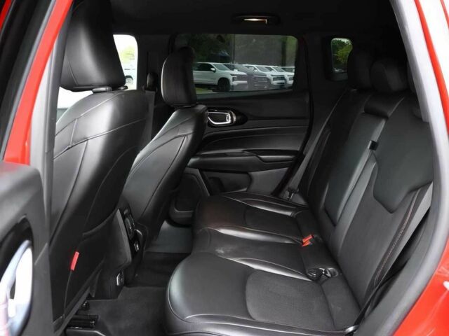 Червоний Джип Compass, об'ємом двигуна 2 л та пробігом 13 тис. км за 5100 $, фото 10 на Automoto.ua