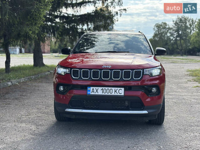 Красный Джип Компас, объемом двигателя 2 л и пробегом 20 тыс. км за 20300 $, фото 1 на Automoto.ua