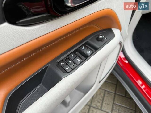 Червоний Джип Compass, об'ємом двигуна 2 л та пробігом 22 тис. км за 21990 $, фото 12 на Automoto.ua