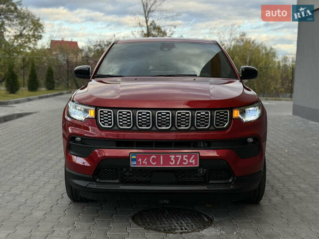 Джип Компас 2024 в Хмельницком на Automoto.ua Красный Джип Компас, объемом двигателя 2 л и пробегом 1 тыс. км за 23999 $, фото 11 на Automoto.ua