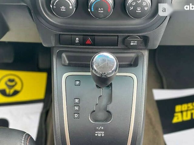 Джип Compass, об'ємом двигуна 2.4 л та пробігом 86 тис. км за 12700 $, фото 11 на Automoto.ua