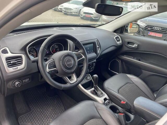 Джип Компас, объемом двигателя 2.4 л и пробегом 72 тыс. км за 16000 $, фото 5 на Automoto.ua