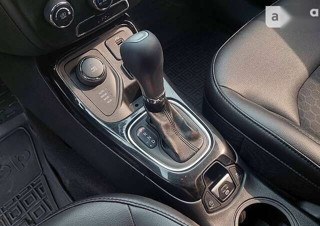 Джип Compass, об'ємом двигуна 2.4 л та пробігом 106 тис. км за 16500 $, фото 19 на Automoto.ua
