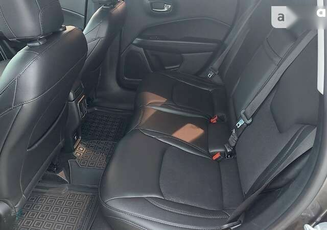 Джип Compass, об'ємом двигуна 2.4 л та пробігом 106 тис. км за 16500 $, фото 26 на Automoto.ua