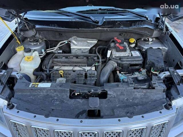 Джип Компас, объемом двигателя 4.25 л и пробегом 144 тыс. км за 6700 $, фото 7 на Automoto.ua