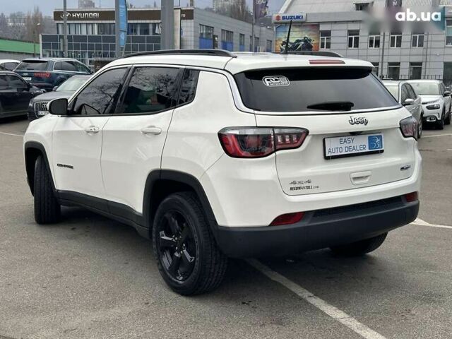 Джип Компас, объемом двигателя 4.25 л и пробегом 45 тыс. км за 16590 $, фото 4 на Automoto.ua