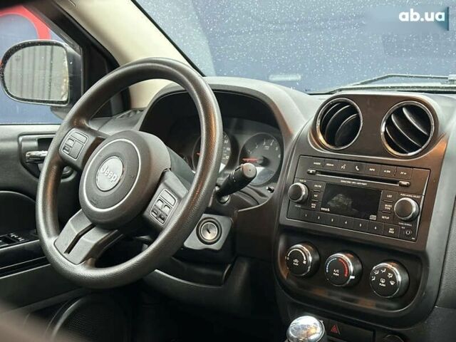 Джип Compass, об'ємом двигуна 2.4 л та пробігом 210 тис. км за 9690 $, фото 11 на Automoto.ua