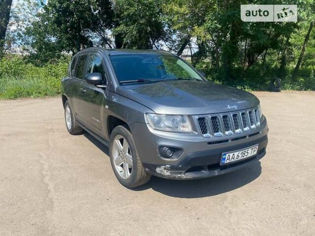 Джип Компас, объемом двигателя 2.36 л и пробегом 249 тыс. км за 8200 $, фото 2 на Automoto.ua