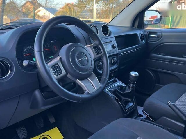 Джип Компас, объемом двигателя 2.1 л и пробегом 185 тыс. км за 10900 $, фото 6 на Automoto.ua