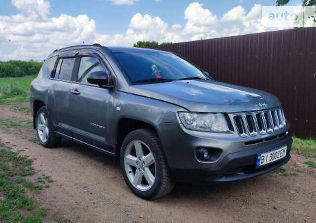 Джип Компас, объемом двигателя 2.4 л и пробегом 126 тыс. км за 9499 $, фото 2 на Automoto.ua