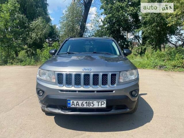 Джип Компас, объемом двигателя 2.36 л и пробегом 249 тыс. км за 8200 $, фото 1 на Automoto.ua