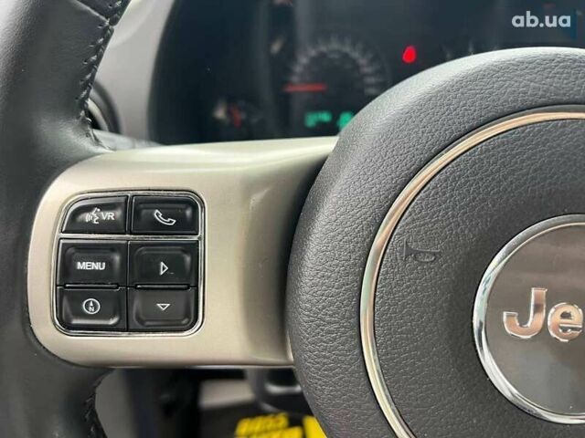 Джип Compass, об'ємом двигуна 2.1 л та пробігом 185 тис. км за 10900 $, фото 17 на Automoto.ua