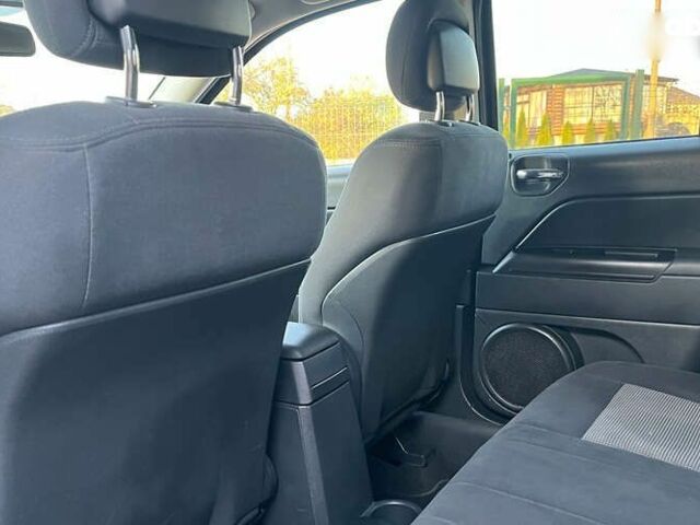 Джип Компас, объемом двигателя 2.1 л и пробегом 185 тыс. км за 10900 $, фото 19 на Automoto.ua