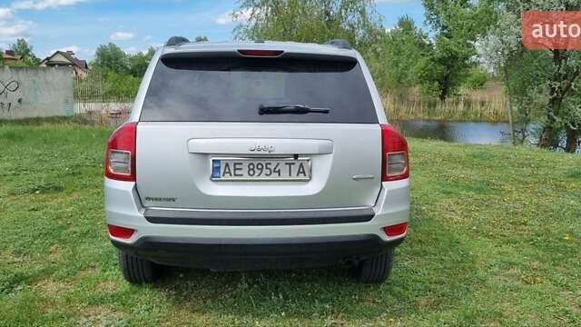 Джип Compass, об'ємом двигуна 2.36 л та пробігом 140 тис. км за 9500 $, фото 6 на Automoto.ua