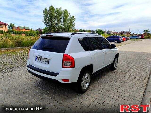 Джип Компас, объемом двигателя 2 л и пробегом 189 тыс. км за 7000 $, фото 4 на Automoto.ua