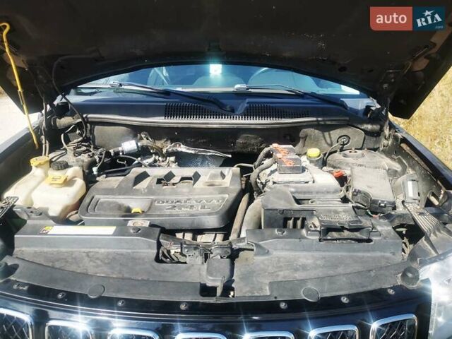 Джип Компас, объемом двигателя 2.36 л и пробегом 170 тыс. км за 9700 $, фото 13 на Automoto.ua
