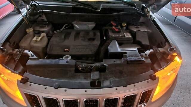 Джип Compass, об'ємом двигуна 2.36 л та пробігом 140 тис. км за 9500 $, фото 1 на Automoto.ua