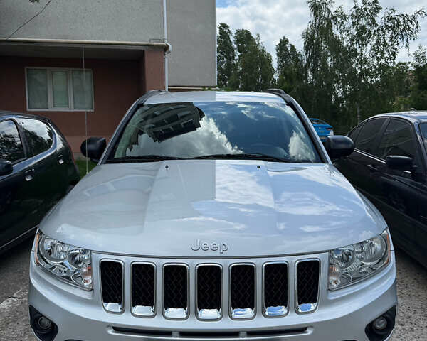 Джип Компас, объемом двигателя 2.4 л и пробегом 188 тыс. км за 11500 $, фото 3 на Automoto.ua