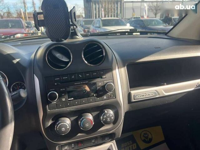 Джип Compass, об'ємом двигуна 2.4 л та пробігом 89 тис. км за 10700 $, фото 11 на Automoto.ua