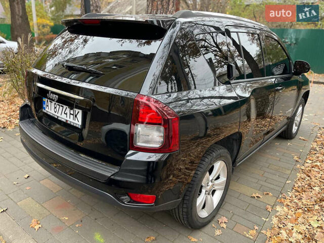 Джип Компас, объемом двигателя 2.36 л и пробегом 245 тыс. км за 9000 $, фото 2 на Automoto.ua