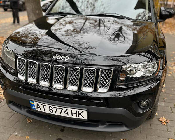 Джип Компас, объемом двигателя 2.36 л и пробегом 245 тыс. км за 9000 $, фото 3 на Automoto.ua