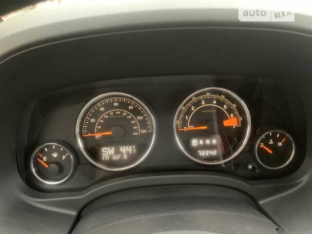 Джип Compass, об'ємом двигуна 2.4 л та пробігом 116 тис. км за 11800 $, фото 4 на Automoto.ua