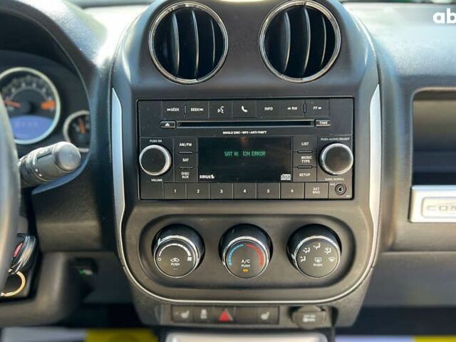 Джип Компас, объемом двигателя 0 л и пробегом 148 тыс. км за 9400 $, фото 10 на Automoto.ua
