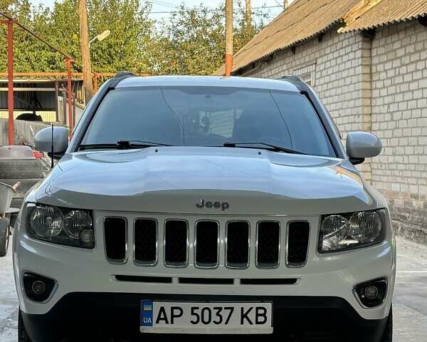 Джип Компас, объемом двигателя 2 л и пробегом 144 тыс. км за 10600 $, фото 6 на Automoto.ua