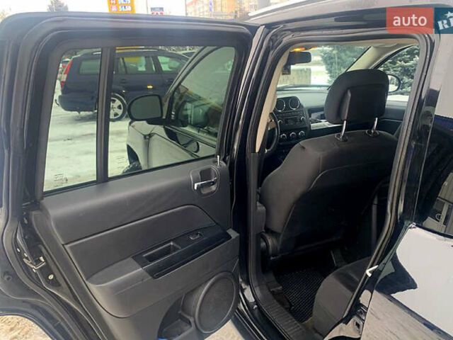 Джип Компас, объемом двигателя 2.36 л и пробегом 214 тыс. км за 9200 $, фото 6 на Automoto.ua