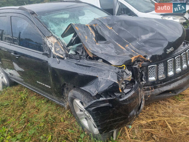 Джип Компас, объемом двигателя 0 л и пробегом 190 тыс. км за 4500 $, фото 4 на Automoto.ua