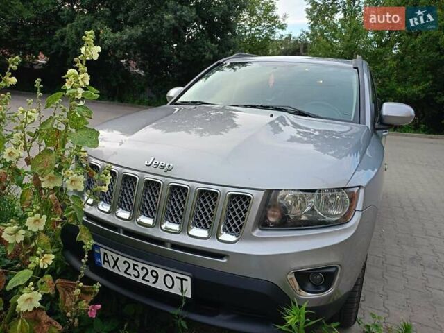 Джип Компас, объемом двигателя 2 л и пробегом 170 тыс. км за 10500 $, фото 9 на Automoto.ua