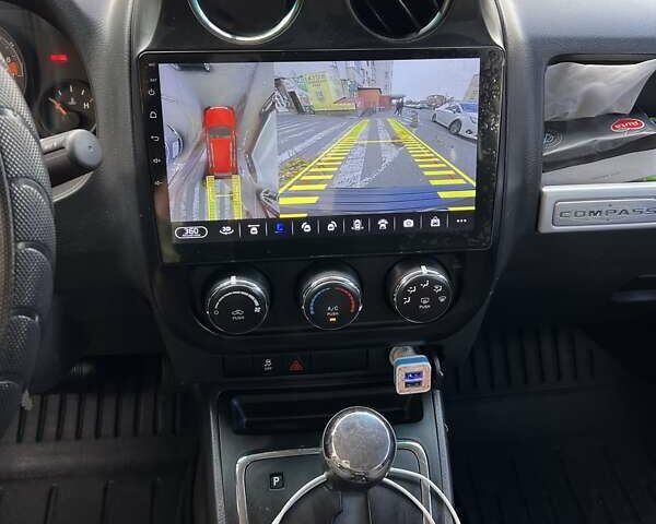 Джип Компас, объемом двигателя 2 л и пробегом 143 тыс. км за 10900 $, фото 14 на Automoto.ua