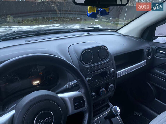 Джип Компас, объемом двигателя 2 л и пробегом 101 тыс. км за 11700 $, фото 16 на Automoto.ua