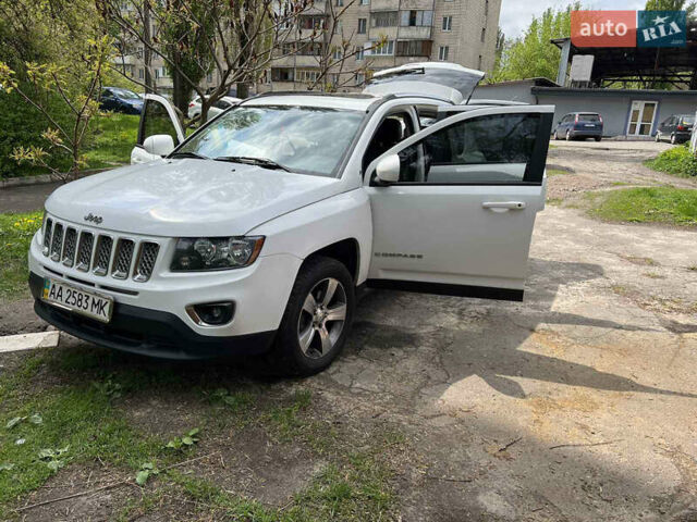Джип Compass, об'ємом двигуна 0 л та пробігом 110 тис. км за 13800 $, фото 12 на Automoto.ua